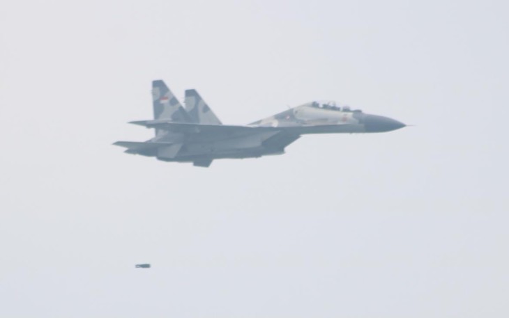 Fighter Lanud Iswahjudi Latihan Pengeboman Air To Ground 
