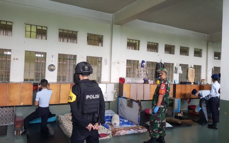 Razia kamar lapas warga hunian. Kamis (21/4/22)