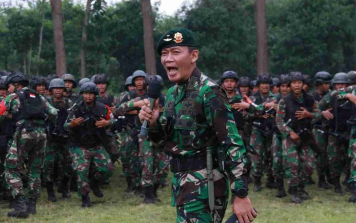 Kasdivif 2 Kostrad kobarkan semangat prajuritnya. Minggu (24/4/2022)