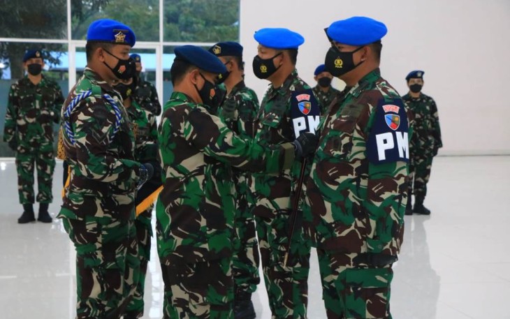 Danlanud Abd Saleh saat melantik pejabat di lingkungan Lanud Abd Saleh. Rabu (27/4/2022)