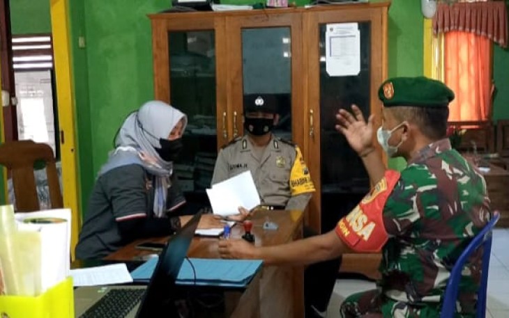 Jalin silaturahmi Serka Parsiman bersama warga binaan. Minggu (01/05/2022)