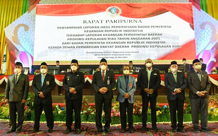 Gubernur Kepri bersama Ketua DPRD dan BPK