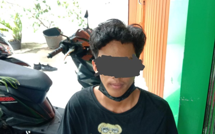 RH, tersangka pengedar narkoba jenis sabu.