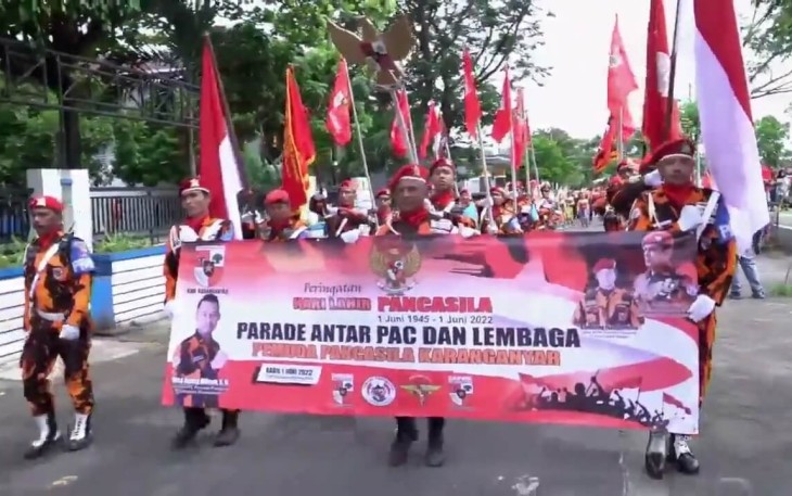 Parade Antar PAC dan Lembaga Pemuda Pancasila Kabupaten Karanganyar dalam rangka memperingati Hari Lahir Pancasila, Rabu (1/6/2022).