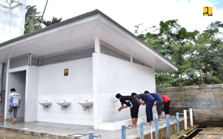 Program padat karya sanitasi keagamaan