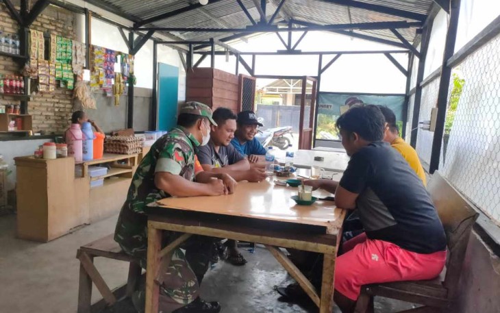 Jalin kedekatan Babinsa dengan warga binaannya