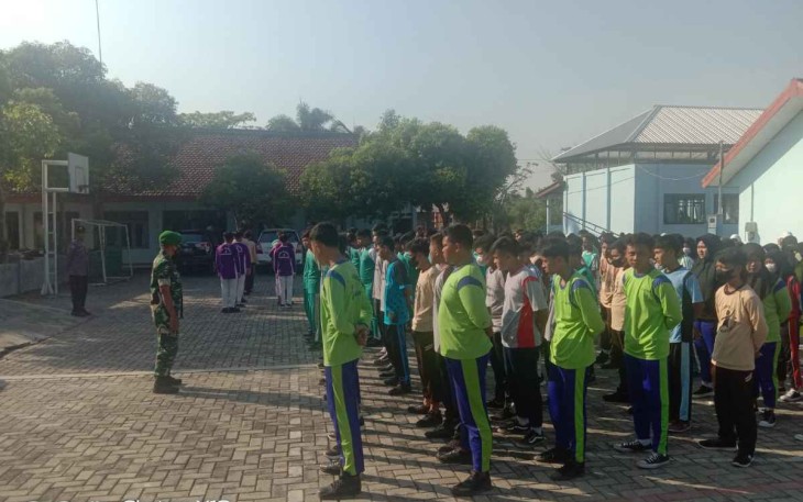 Latih PBB dan Karakter Siswa/i SMKN 1 Karanganyar