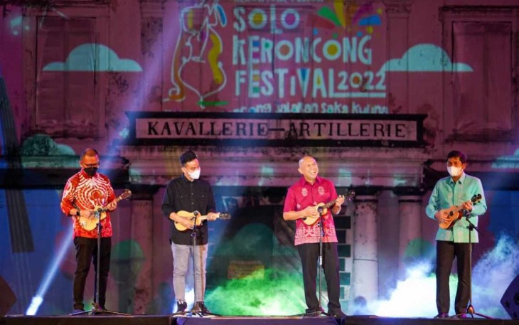 MenkopUKM Teten saat acara Solo Keroncong Festival 2022 