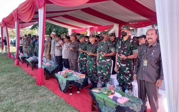 Upacara pembukaan TMMD ke 114 di desa Jatisseeng Kidul Kabupaten Cirebon 