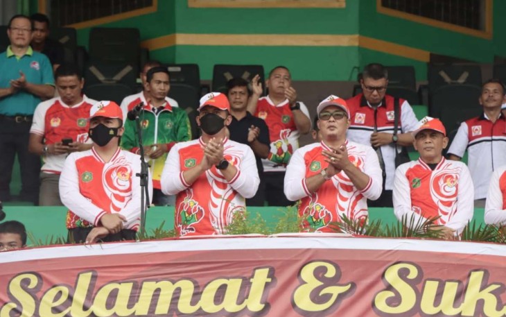 Wakapolrestabes Medan saat menghadiri pembukaan Pekan Olahraga Medan ke 12 tahun 2022 di Stadion Teladan