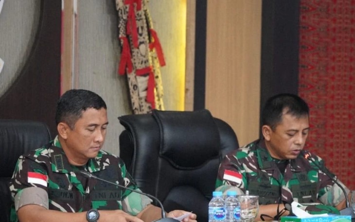 Kasrem 121/Abw Kolonel Czi Rudi Wahjudiyono saat memberikan sambutan
