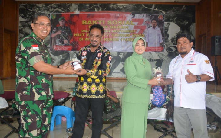 Donor Darah personel Korem 174/Merauke