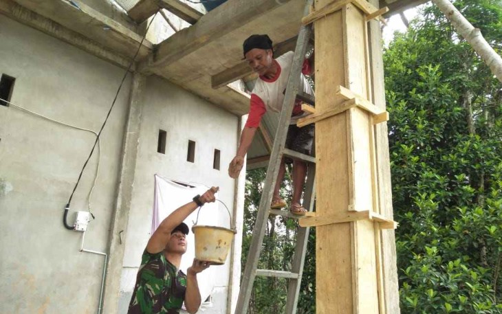 Pembangunan gereja di perbatasan 