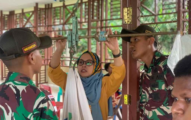 Posyandu Satgas Yonif 0511/DY