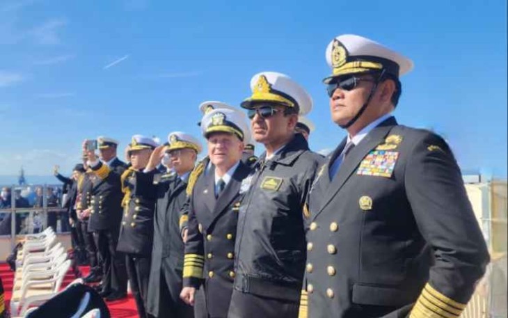 Kasal Laksamana TNI Yudo Margono saat berada di perairan Teluk Sagami, Yokosuka Jepang