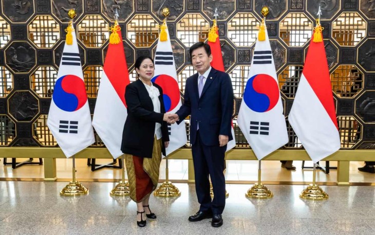 Puan Maharani saat bertemu Ketua DPR Korsel