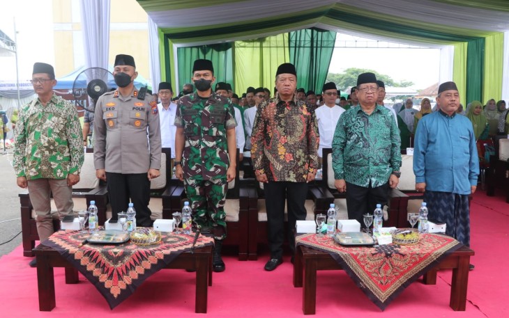 Dandim 0807/Tulungagung Letkol Czi Nooris Agus Rinanto saat menghadiri Pelantikan PC Muslimat NU Tulungagung  