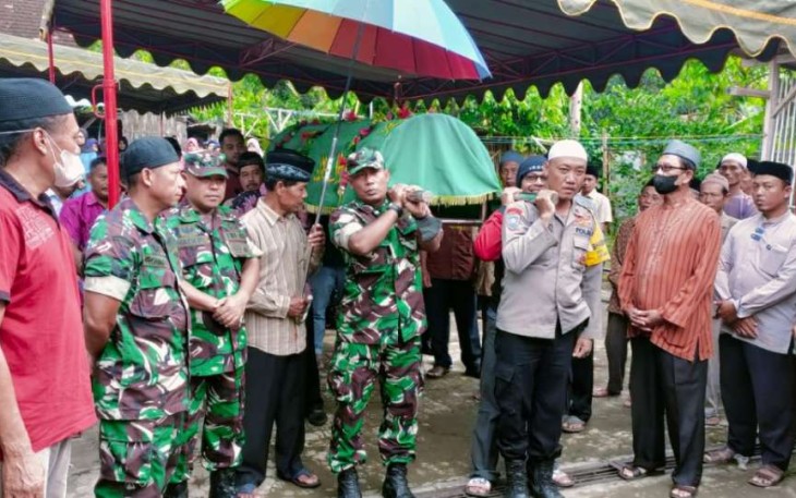 Takziah Purnawirawan TNI wilayah Kodim 0806/Trenggalek 
