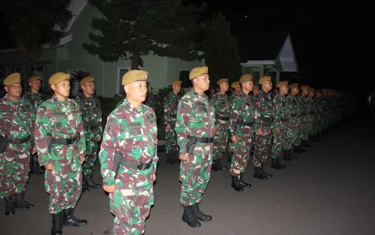 Prajurit Menarmed 2 Kostrad membacakan ikrar HUT Armed ke-77. Kamis (1/12/)