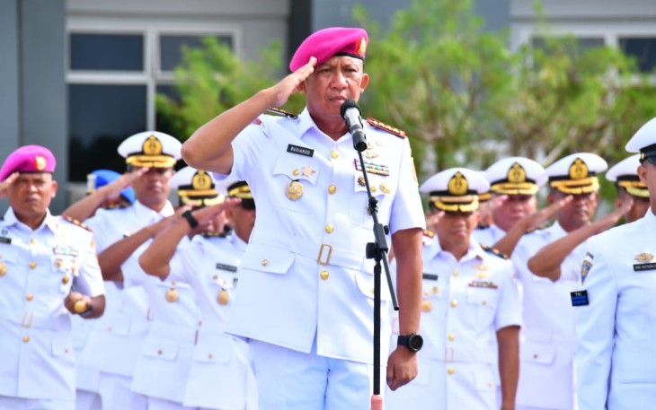 Wadan Lantamal XII Kolonel Marinir Budiarso saat Irup Hari Armada Ke-77