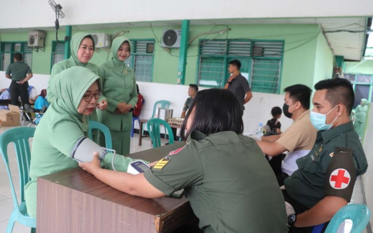 Donor darah Kodim 1001/HSU-BLG 