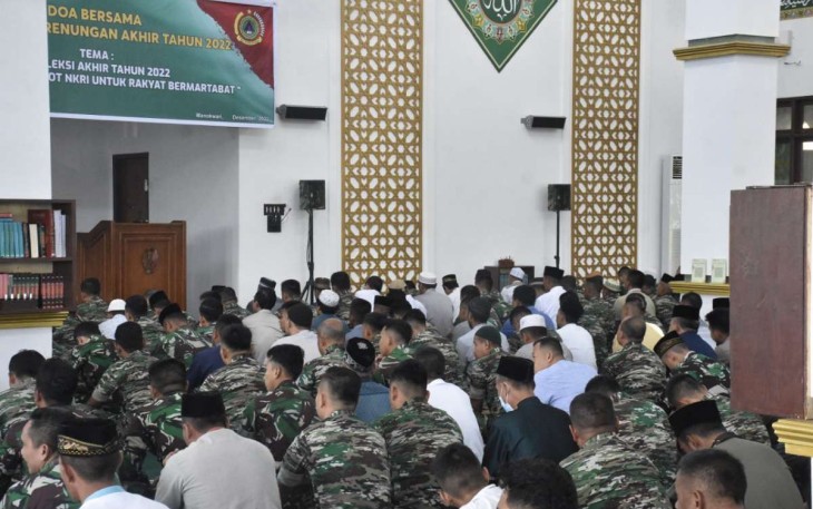 Doa bersama prajurit Kodam XVIII Kasuari 