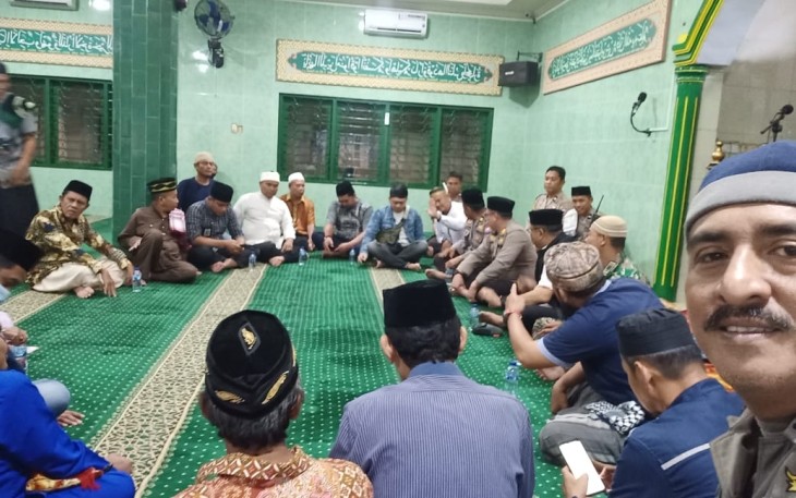 Jum'at Curhat Polsek Rappocini 