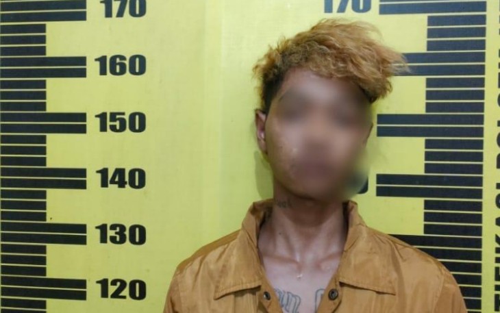 AY, pemuda asal Desa Bangoan, Kecamatan Kedungwaru, Kabupaten Tulungagung.
