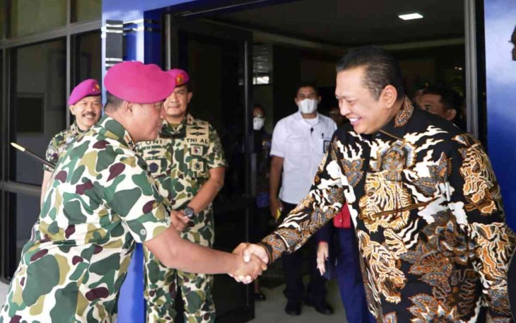 Ketua MPR RI Bambang Soesatyo saat diterima Dankokormar di Jakarta 