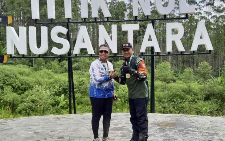 Kapten Inf Andik S bersama Kadispora Pemrov Sulbar di IKN, Minggu (2/10)