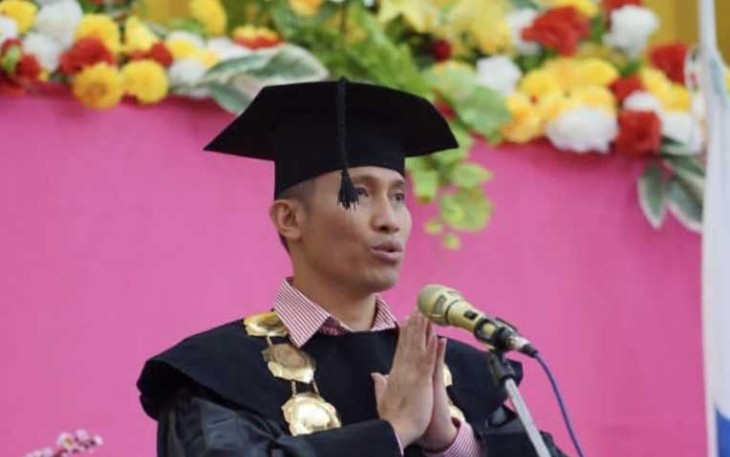 KBP Dr M. Arsal Sahban saat memberikan orasi ilmiah di STIM Lasharan Jaya Kota Makassar 