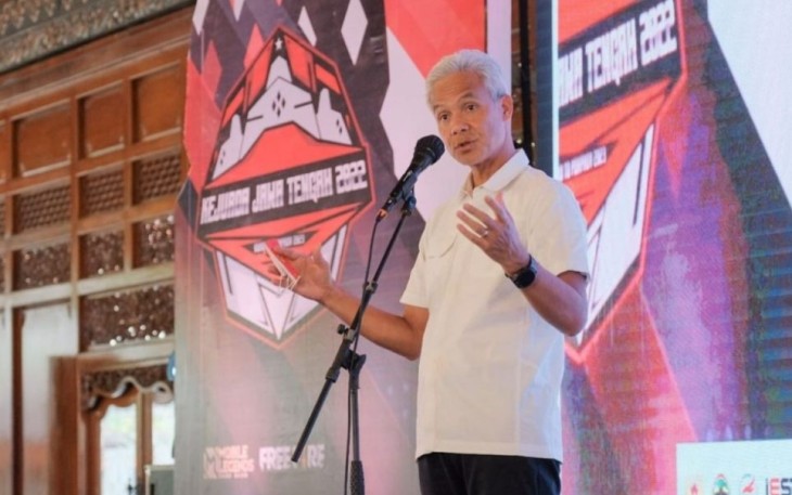 Ganjar Pranowo saat membuka Kejurda E-Sport Jawa Tengah di Surakarta 
