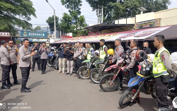 Trail Polisi kirimkan bantuan korban gempa Cianjur 