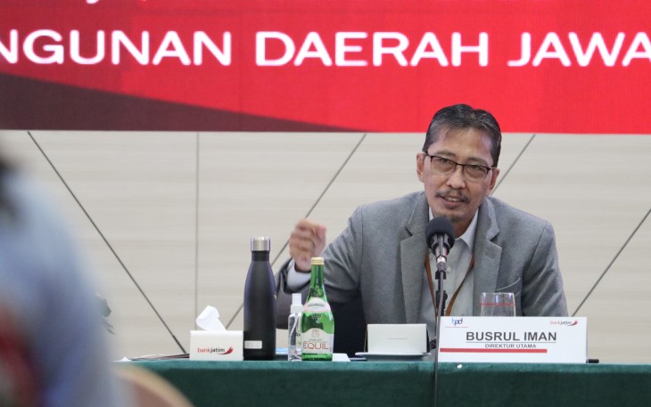 Dirut Bank Jatim, Busrul Iman.
