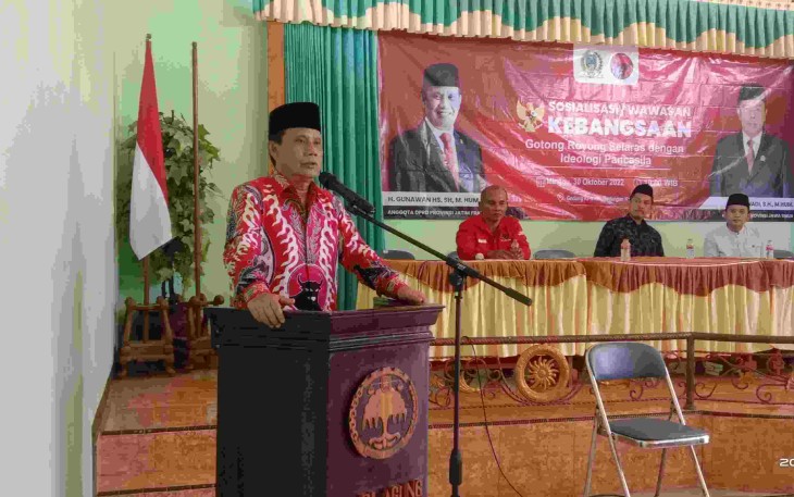 H. Gunawan, S.H., M.Hum, saat memaparkan makna gotong royong.