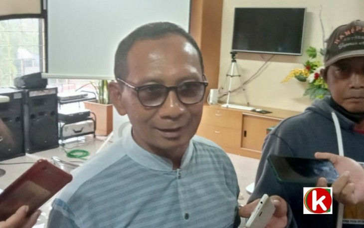 Sekretaris Komisi III DPRD Kabupaten Blitar Panoto Disela-sela Tinjauannya di RSUD Ngudi Waluyo Kabupaten Blitar (foto : Klikwarta.com)