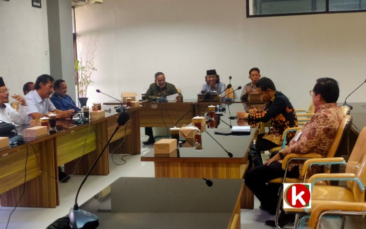Komisi III DPRD Kabupaten Blitar Raker dengan Mitra Kerja Bahas Panitia Seleksi Anggota Dewas LPPL Radio Persada