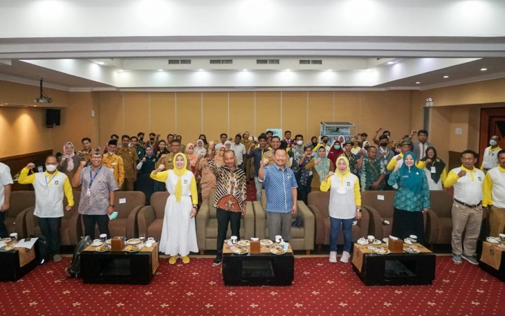 Sekretaris Daerah Provinsi Kepulauan Riau Adi Prihantara saat membuka secara resmi Lomba Inovasi Teknologi Tepat Guna (TTG) tingkat Provinsi Kepulauan Riau tahun 2022 di Hotel Aston, Tanjungpinang, Selasa (23/8/22).