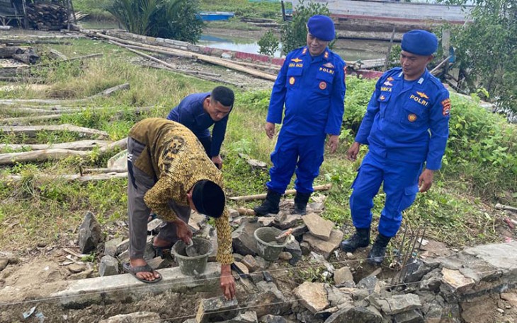 Peletakan Batu Pertama Pembangunan MUP/FKPM di Kecamatan Sumur 