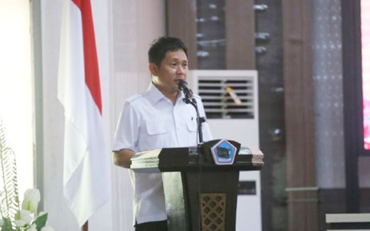Rudy Theno saat Buka Sosialisasi Perlindungan Terhadap Perempuan dan Anak