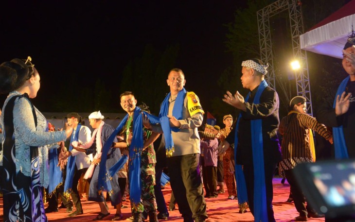Dandim 0801/Pacitan Bersama Unsur Forkopimda saat Hadiri Acara Langen Beksan