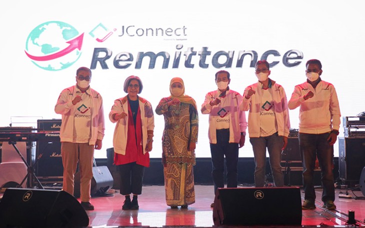 Perayaan hari jadi Bank Jatim digelar secara hybrid dan sederhana di ruang Bromo Lantai 5 Kantor Pusat Bank Jatim (17/08).