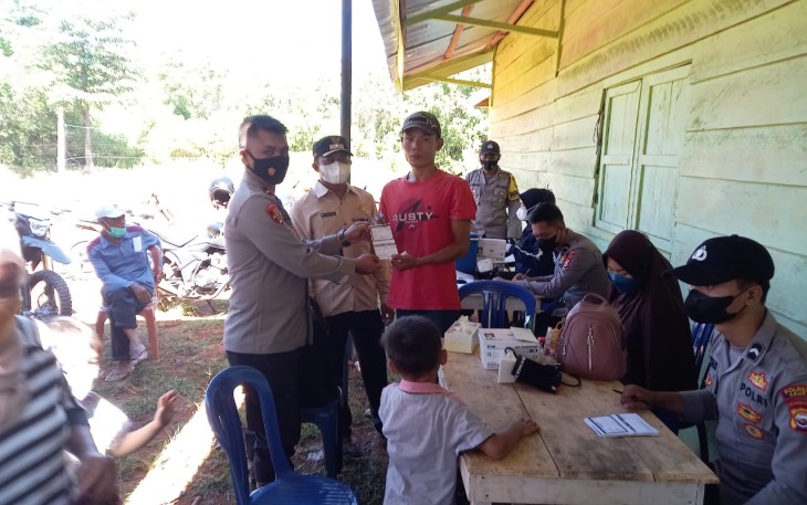 Kapolsek Maje Tinjau Gerai Mobile Bhayangkara Medika