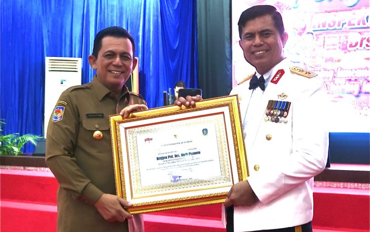 Gubernur Ansar saat Hadiri Pengantar Tugas Wakapolda Kepri 