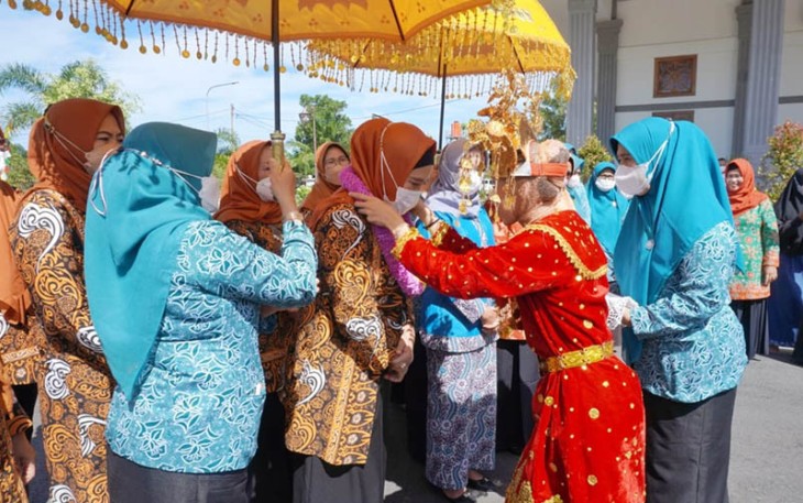 Penyambutan Ketua Tim Penggerak PKK Provinsi Bengkulu Derta Wahyulin