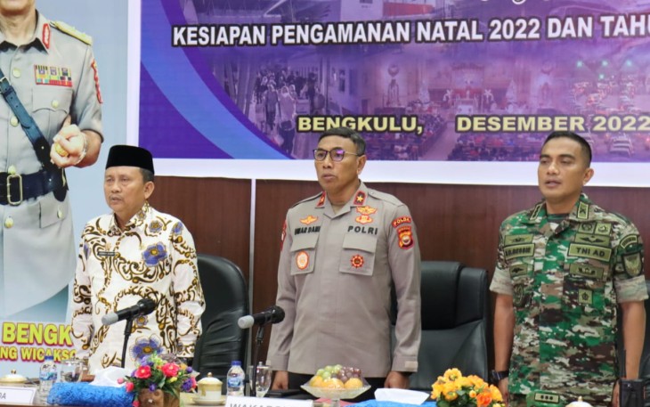 Wakapolda Bengkulu saat Ikuti Rakor Daring Pengamanan Jelang Nataru 