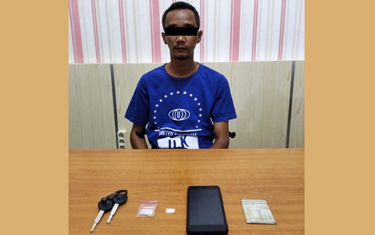 Tersangka dan barang bukti saat diamankan