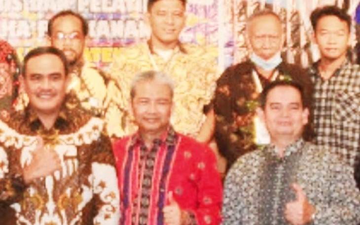 Kadis Perikanan dan Kelautan Kabupaten Bintan Fahrim (tengah).
