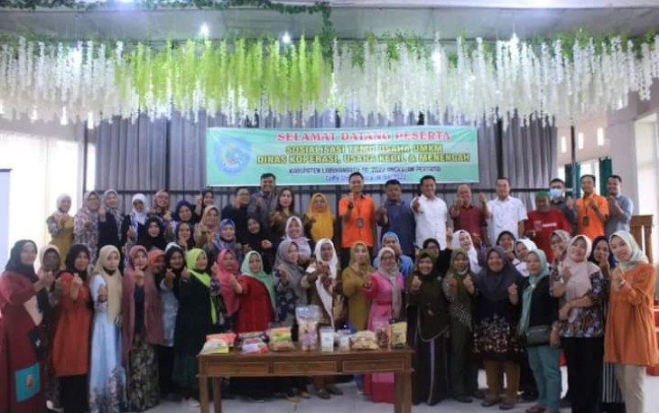 Foto bersama seusai Sosialisasi Usaha UMKM 