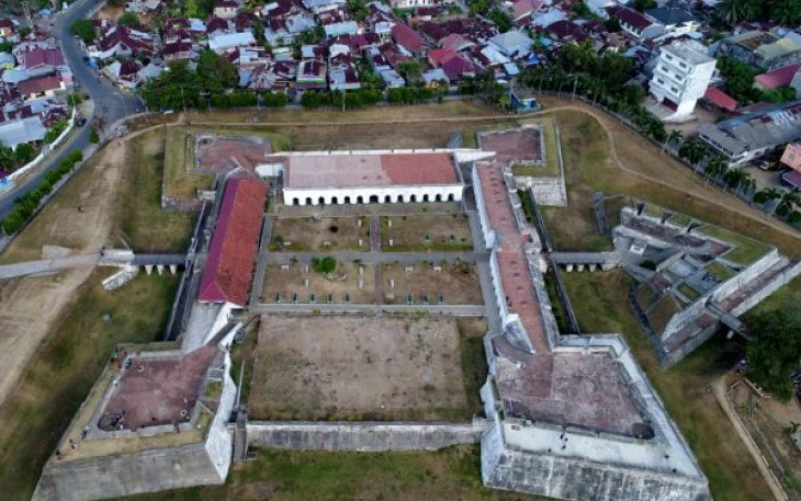 Benteng Marlborough Bengkulu